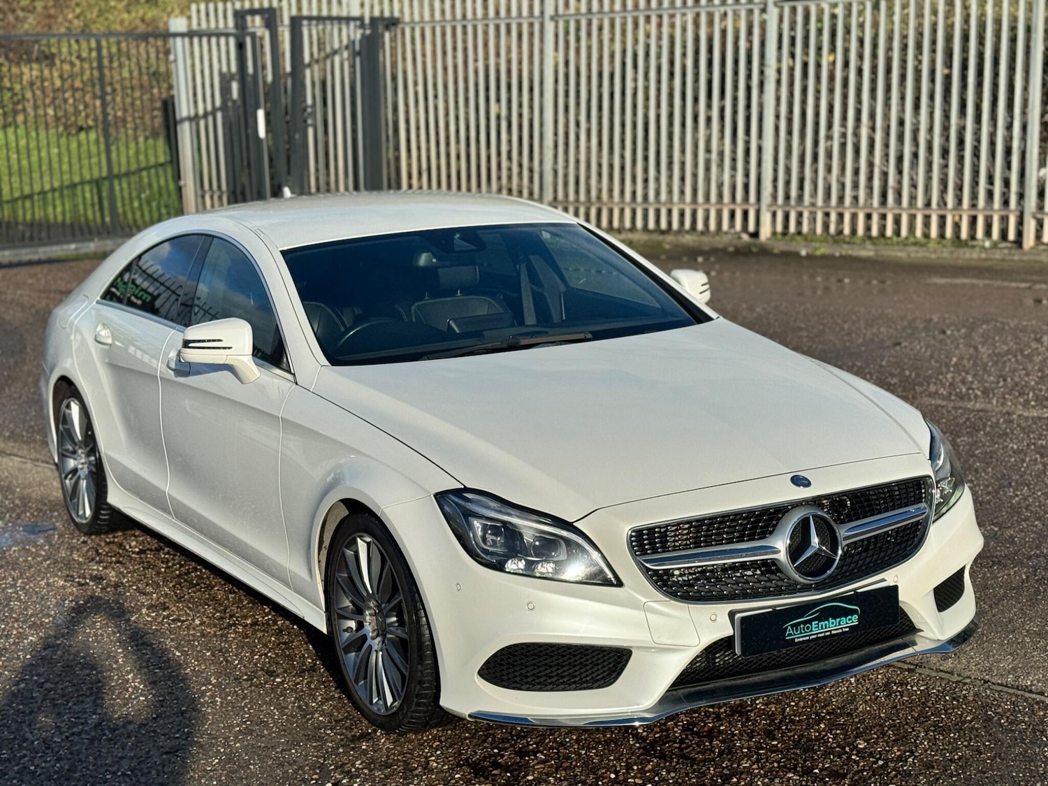 Used Mercedes-Benz CLS 2015 for sale - 76671592: Photo 2