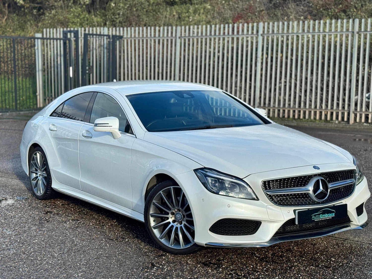 Used Mercedes-Benz CLS 2015 for sale - 76671592: Photo 3