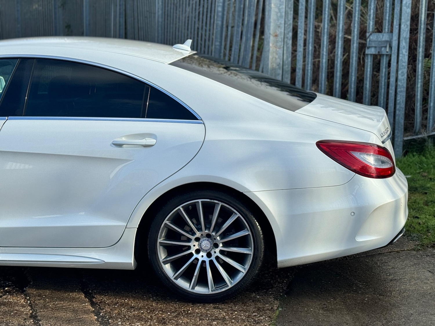 Used Mercedes-Benz CLS 2015 for sale - 76671592: Photo 7