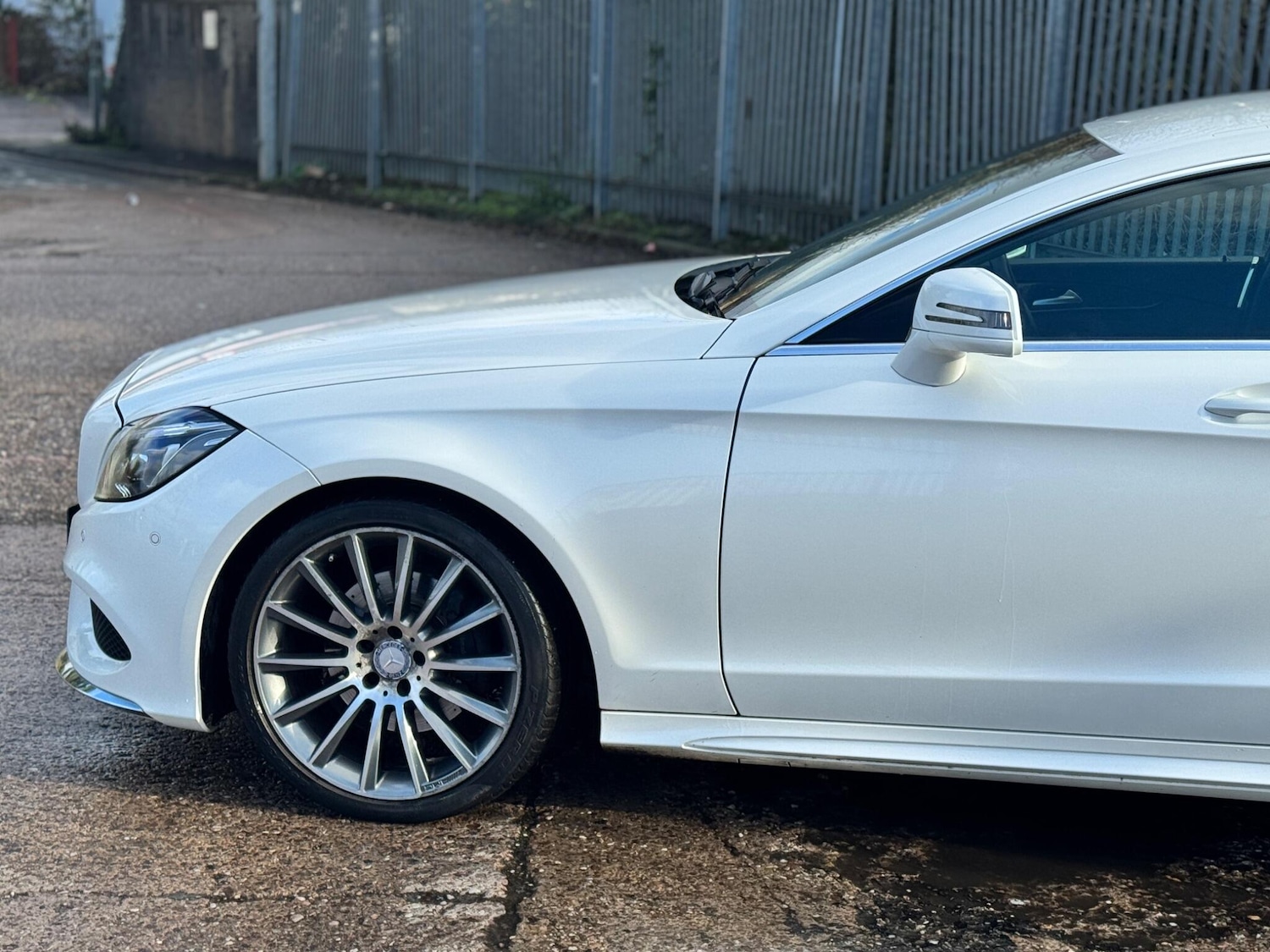 Used Mercedes-Benz CLS 2015 for sale - 76671592: Photo 8