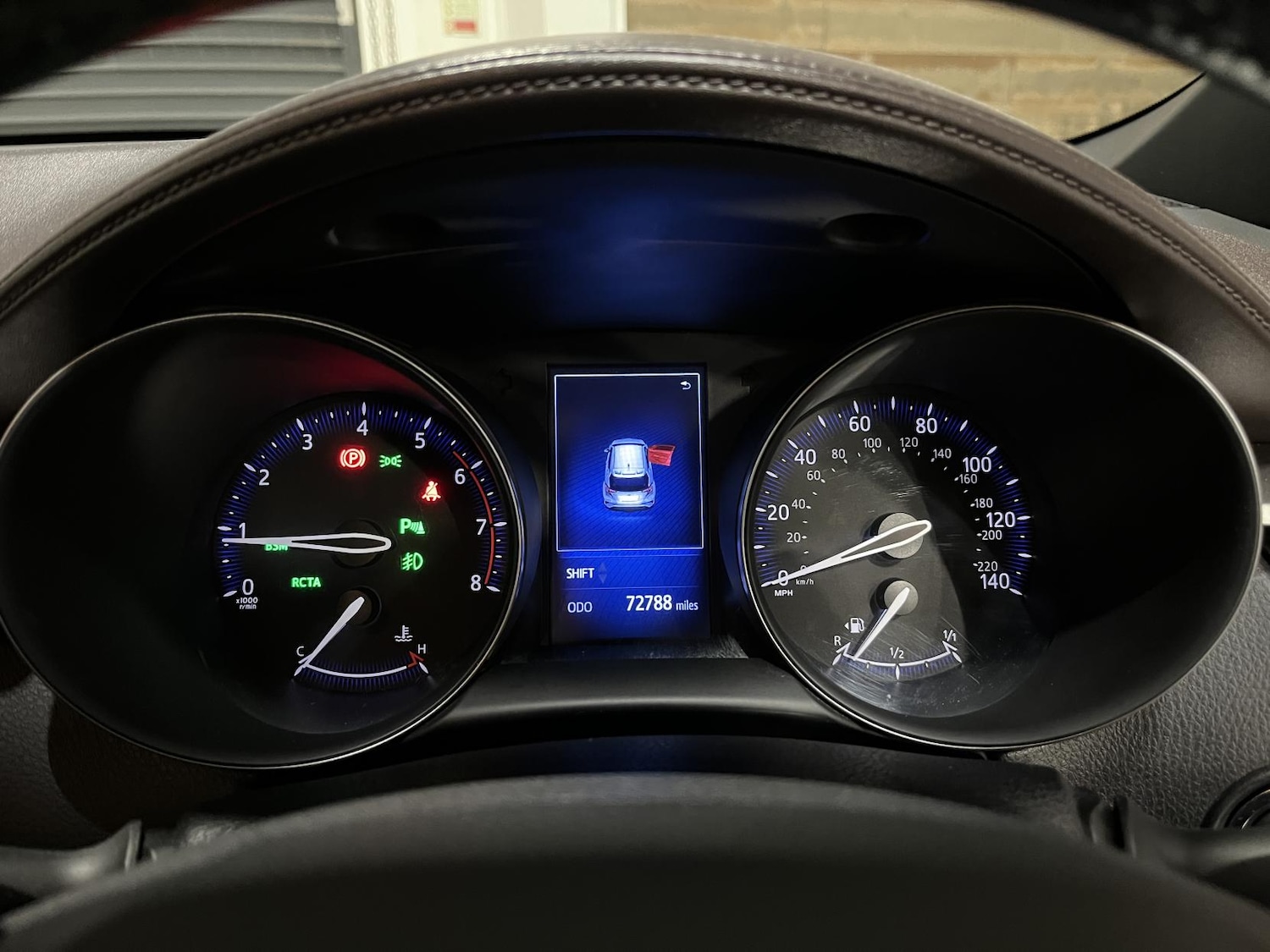 Used Toyota C-HR 2017 for sale - 76662885: Photo 16