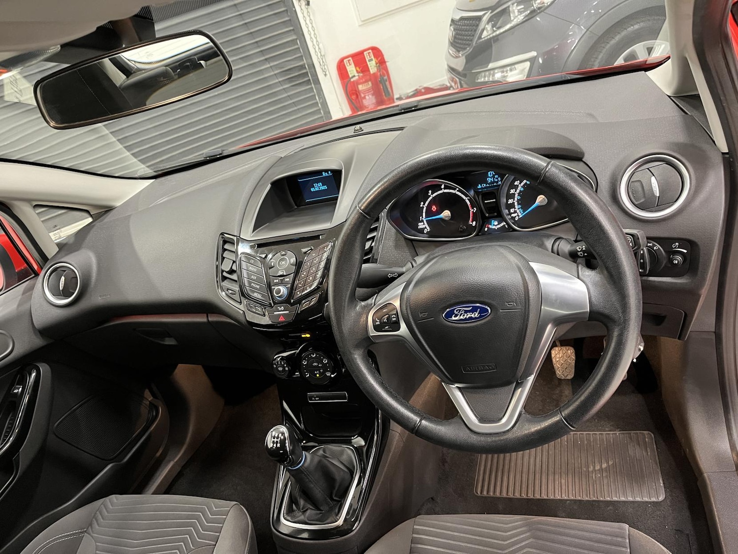 Used Ford Fiesta 2015 for sale - 76643884: Photo 19