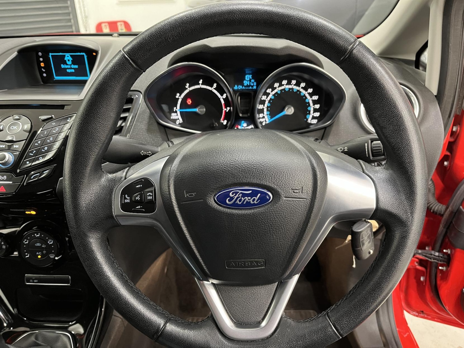 Used Ford Fiesta 2015 for sale - 76643884: Photo 21