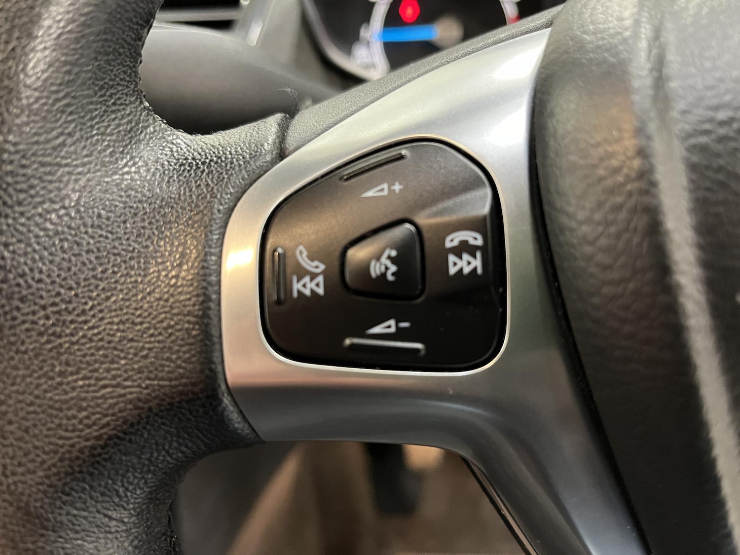 Used Ford Fiesta 2015 for sale - 76643884: Photo 23