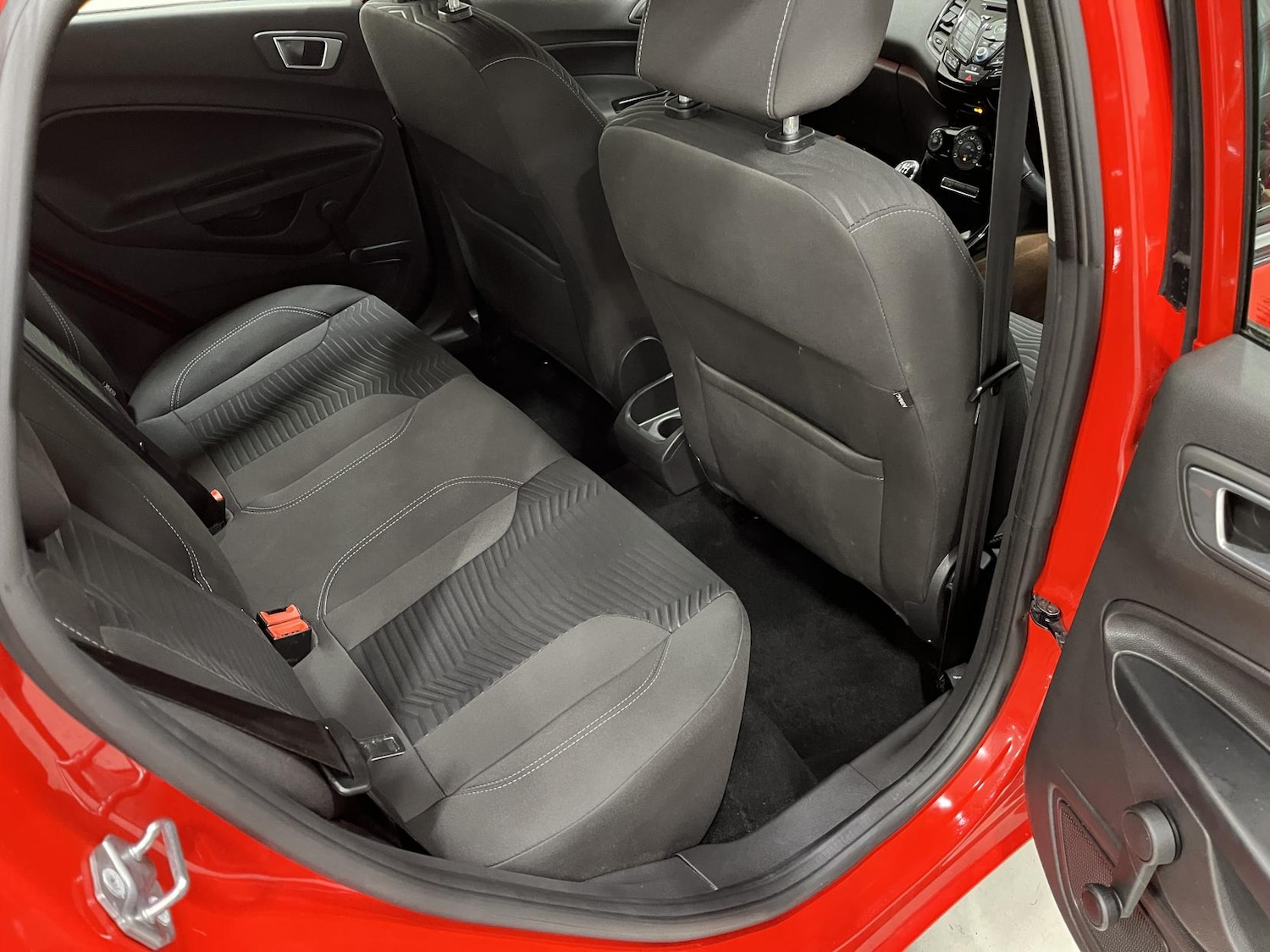 Used Ford Fiesta 2015 for sale - 76643884: Photo 29