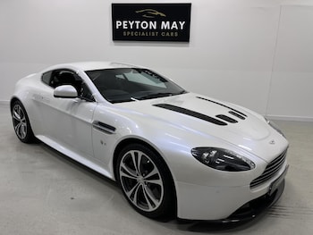 Used Aston Martin Vantage 2010 for sale - 77588012: Photo