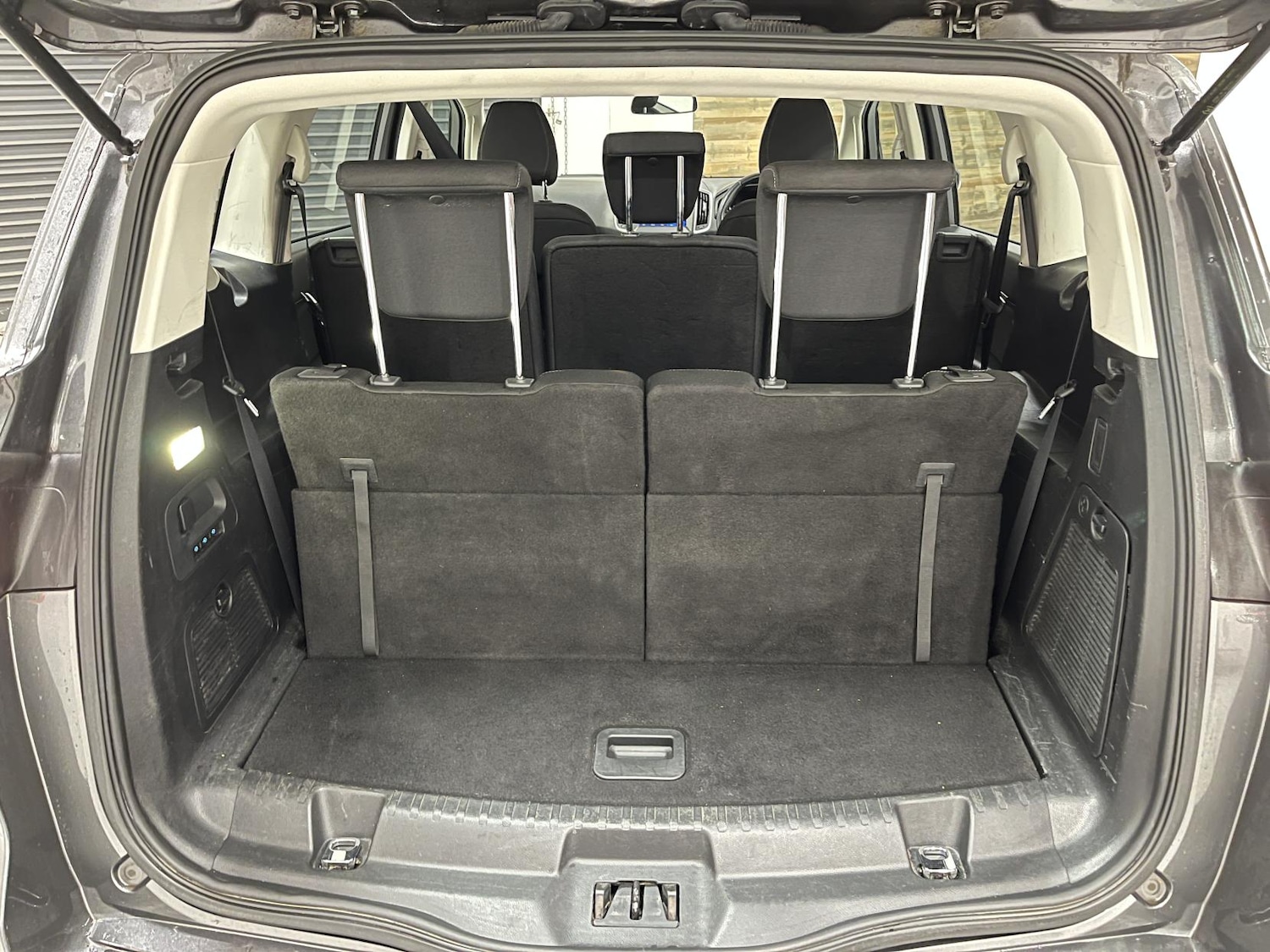 Used Ford S-Max 2019 for sale - 76662884: Photo 23