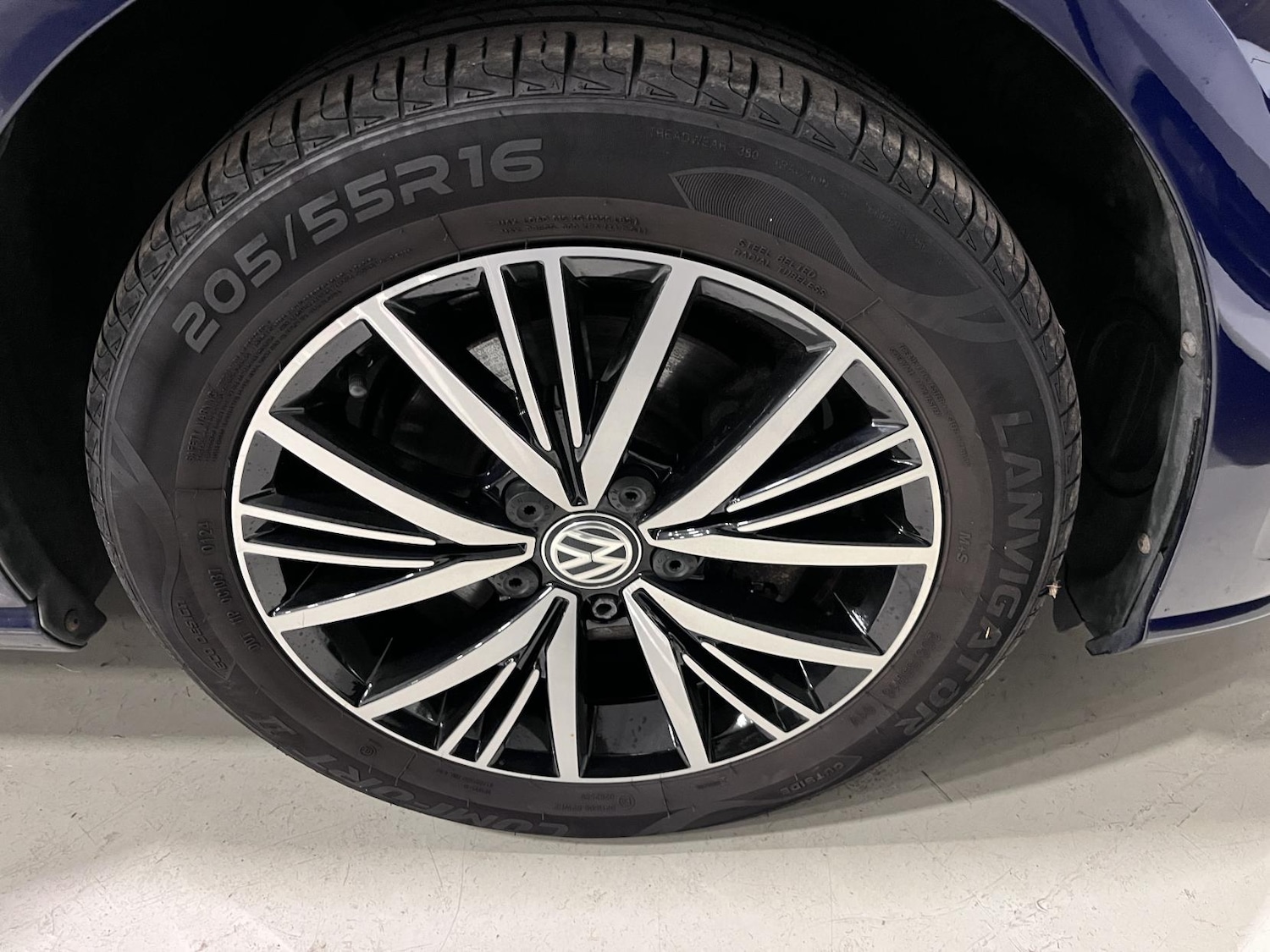 Used Volkswagen Golf 2018 for sale - 76662890: Photo 11