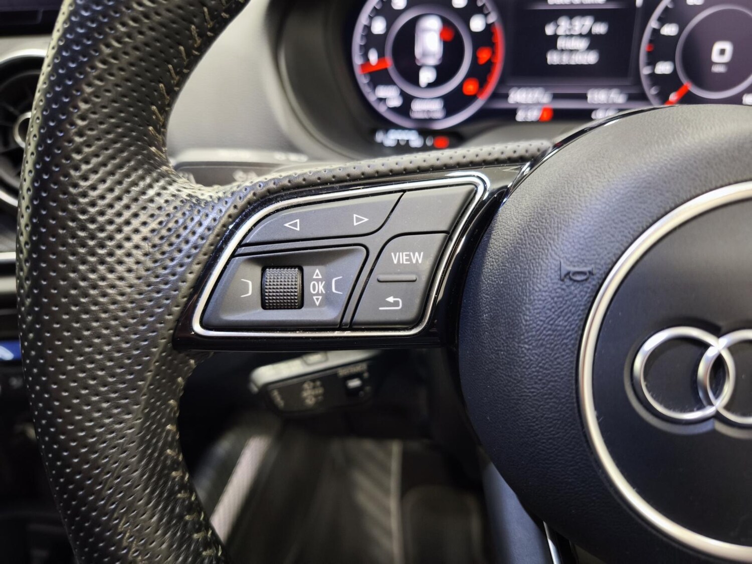 Used Audi Q2 2017 for sale - 77877863: Photo 31