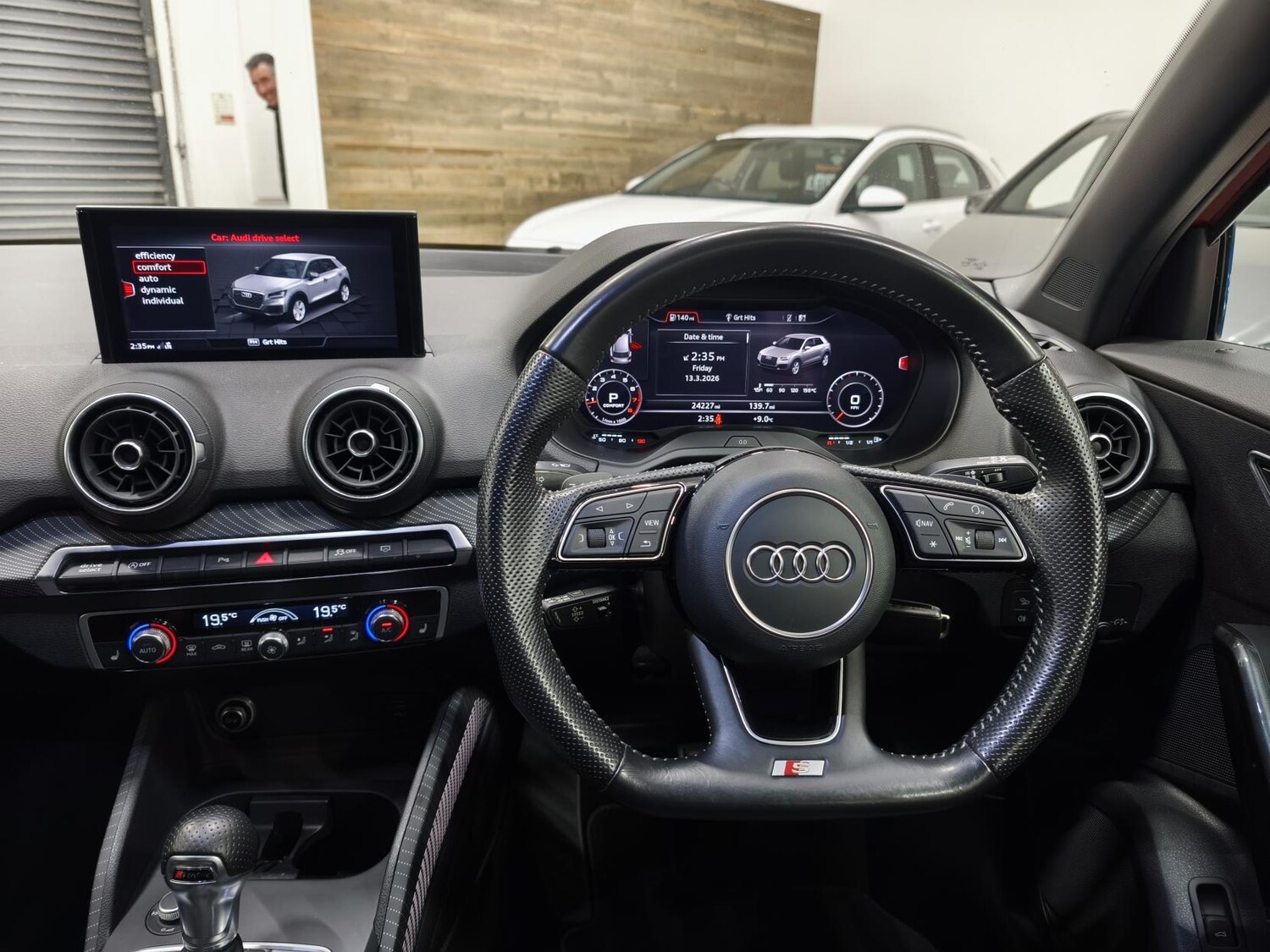 Used Audi Q2 2017 for sale - 77877863: Photo 32