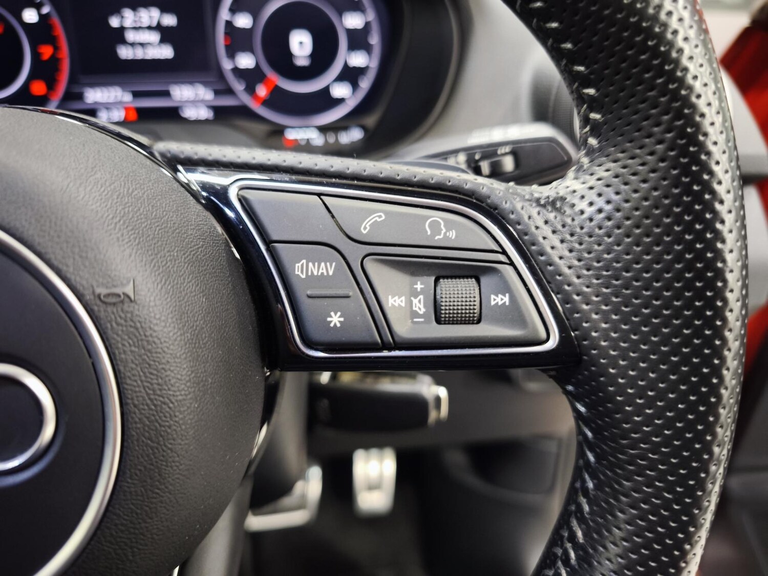 Used Audi Q2 2017 for sale - 77877863: Photo 33