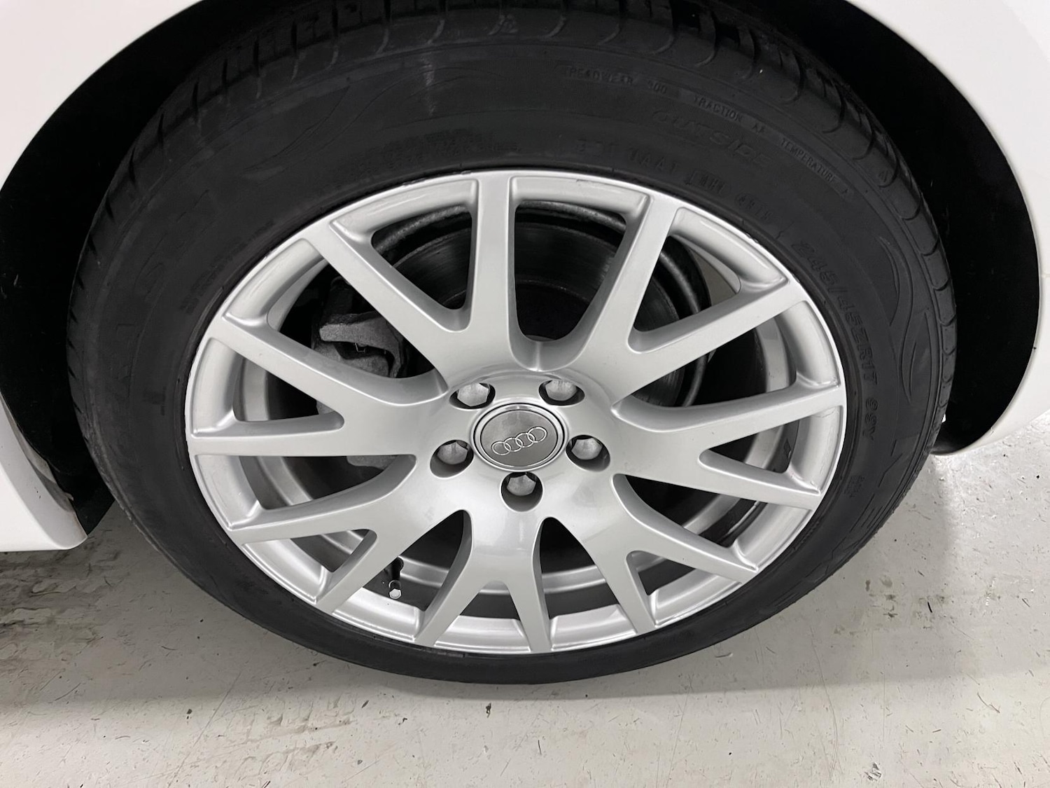 Used Audi TT 2010 for sale - 78060569: Photo 10