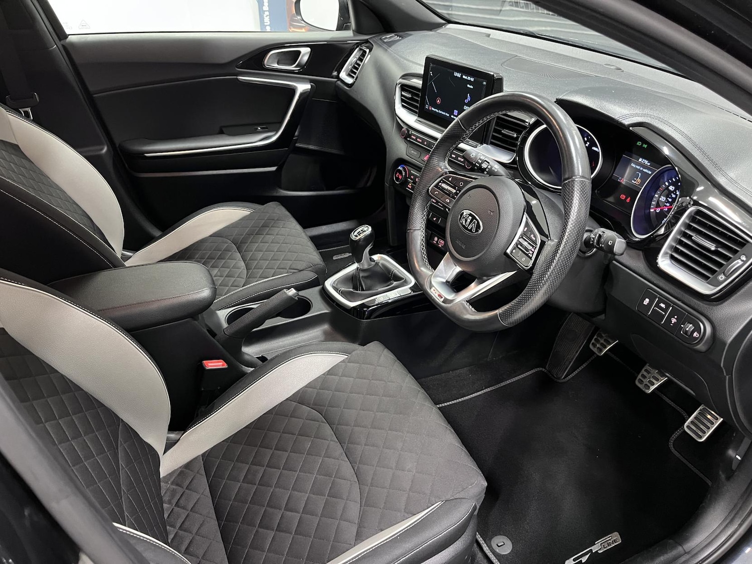 Used Kia Ceed 2019 for sale - 77687570: Photo 10