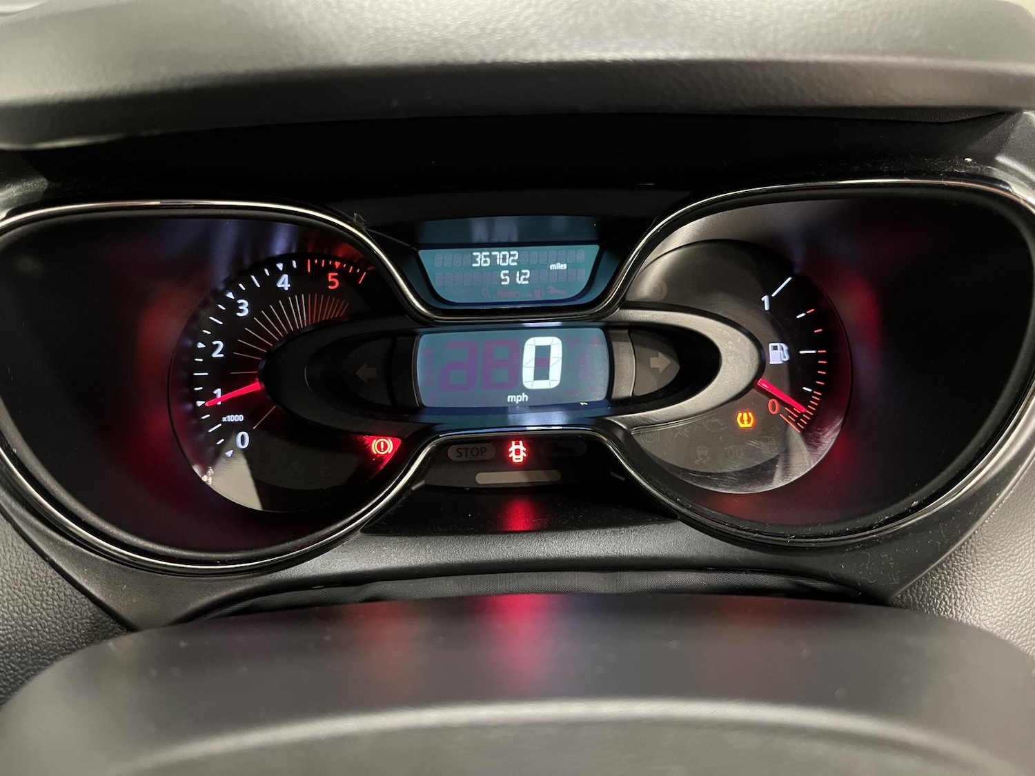 Used Renault Captur 2017 for sale - 76662893: Photo 25