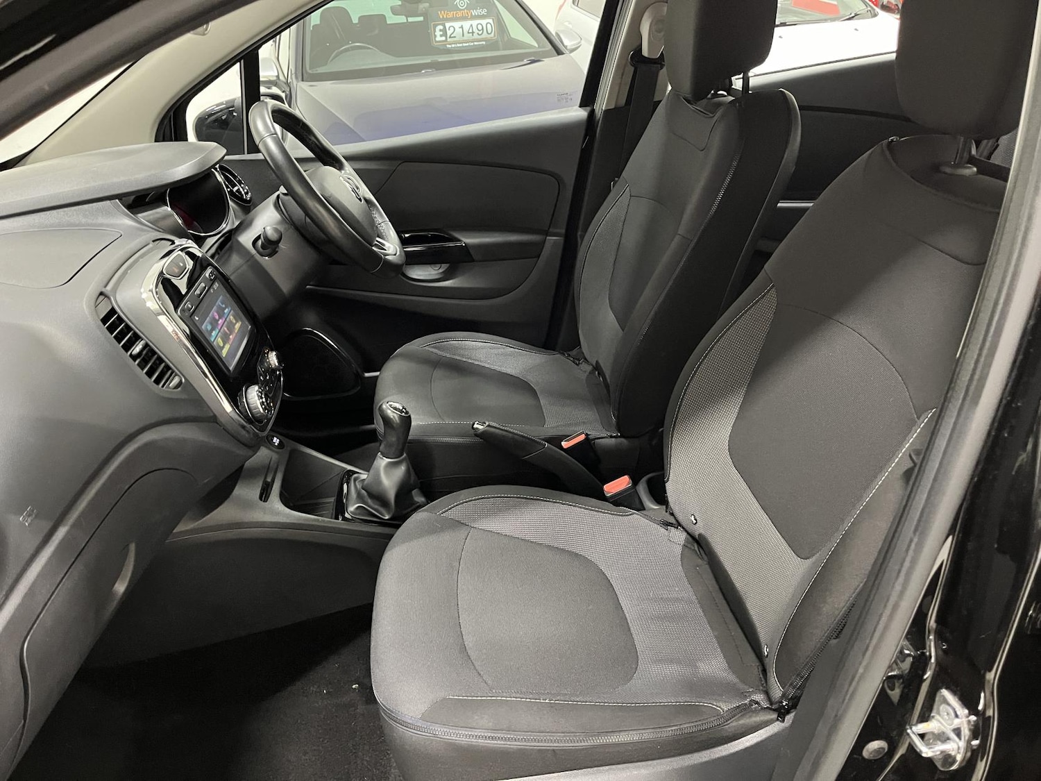 Used Renault Captur 2017 for sale - 76662893: Photo 33