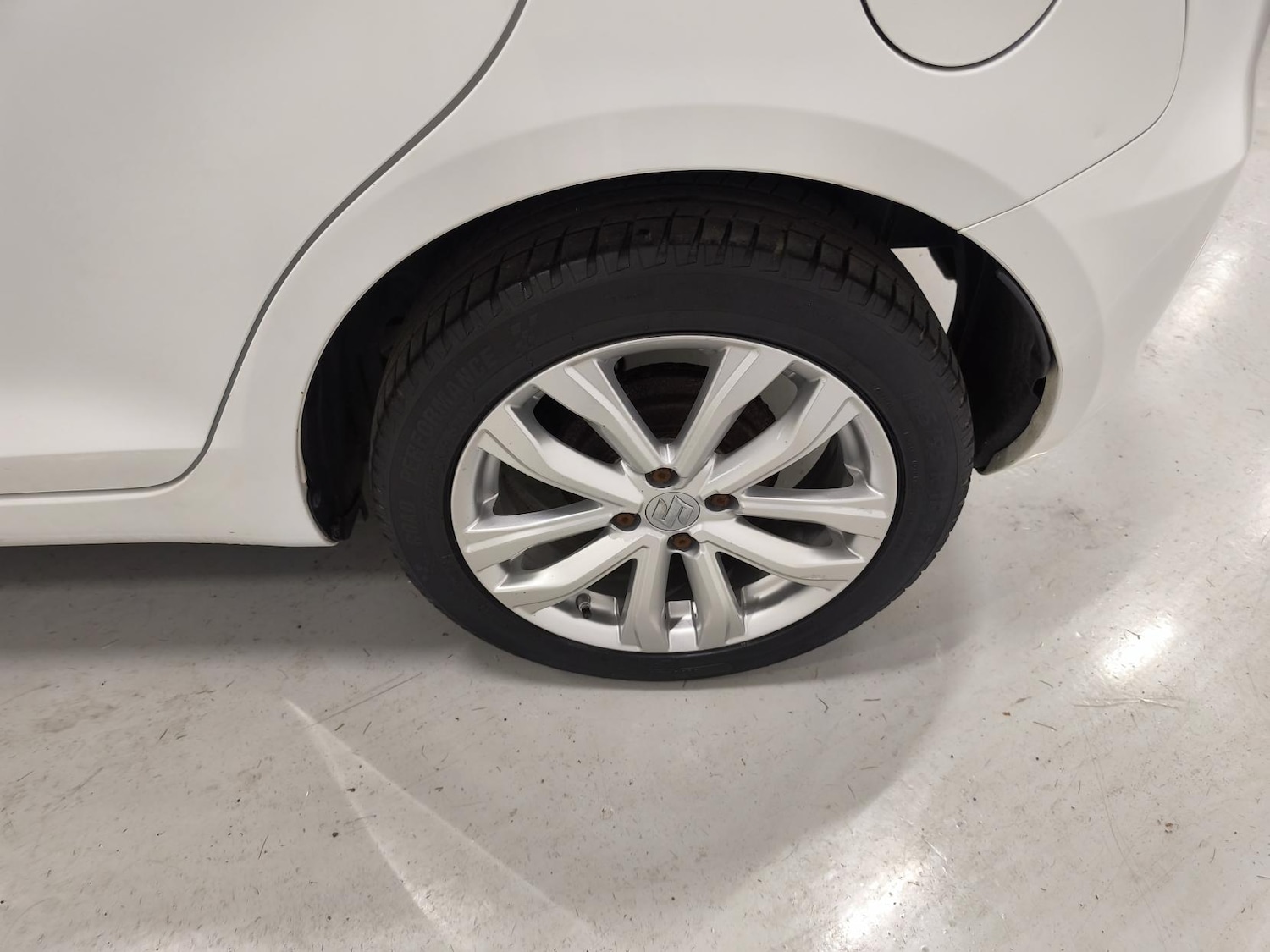 Used Suzuki Swift 2015 for sale - 77575982: Photo 27