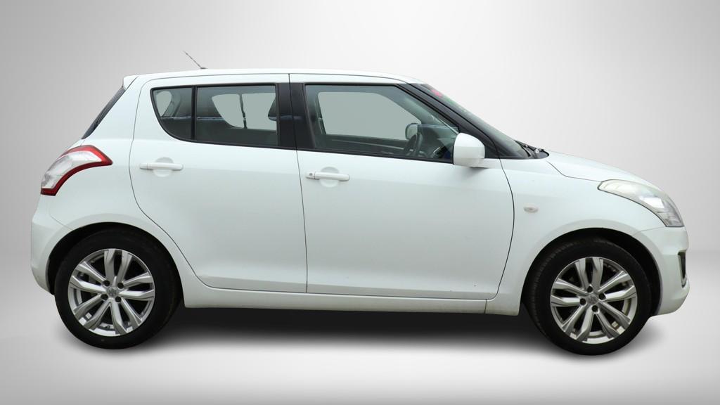 Used Suzuki Swift 2015 for sale - 77575982: Photo 6