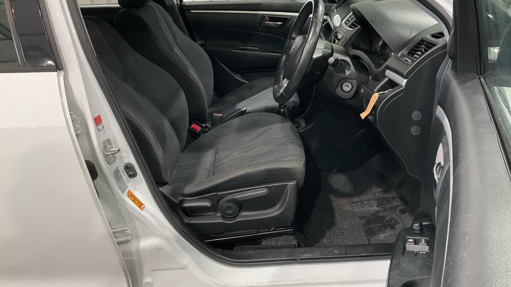 Used Suzuki Swift 2015 for sale - 77575982: Photo 7