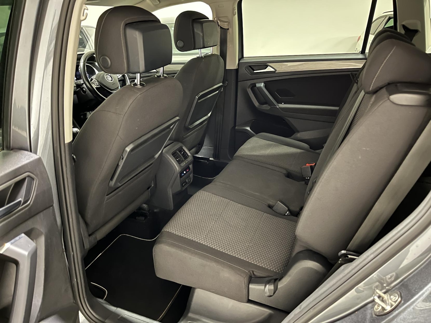 Used Volkswagen Tiguan Allspace 2019 for sale - 76662897: Photo 32