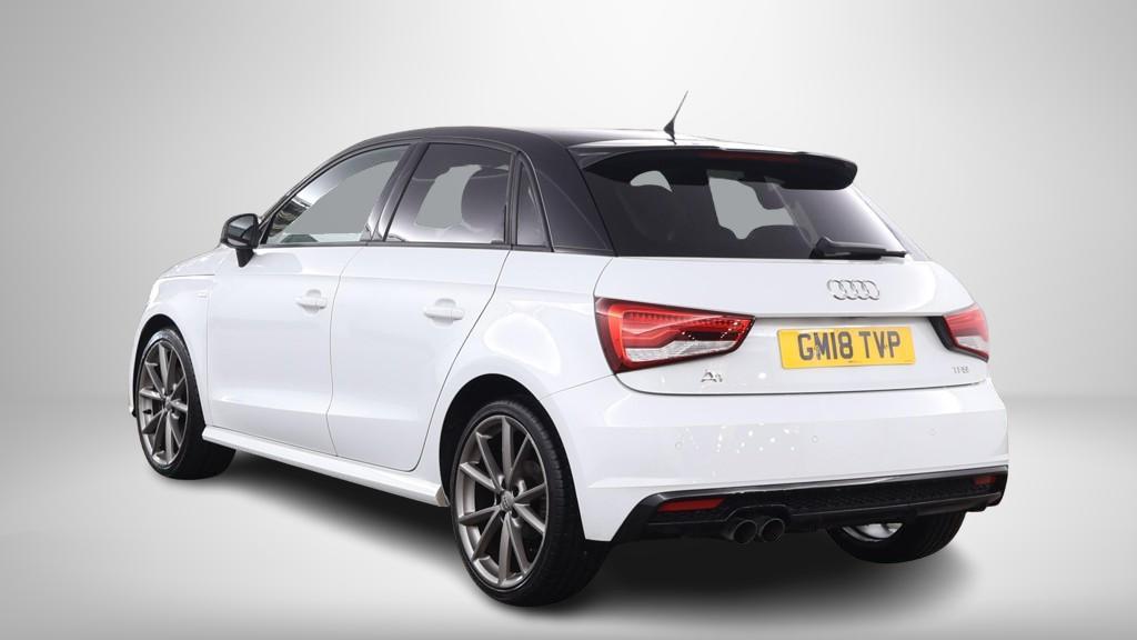 Used Audi A1 2018 for sale - 77398320: Photo 2