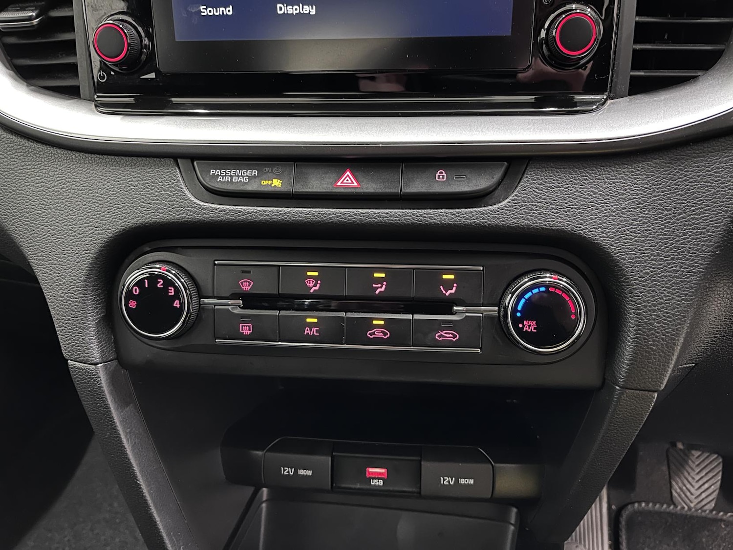 Used Kia XCeed 2020 for sale - 76662891: Photo 21