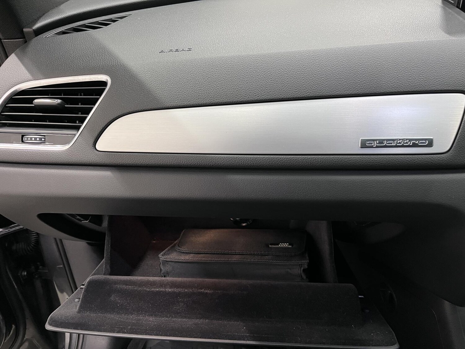 Used Audi Q3 2015 for sale - 77427555: Photo 29