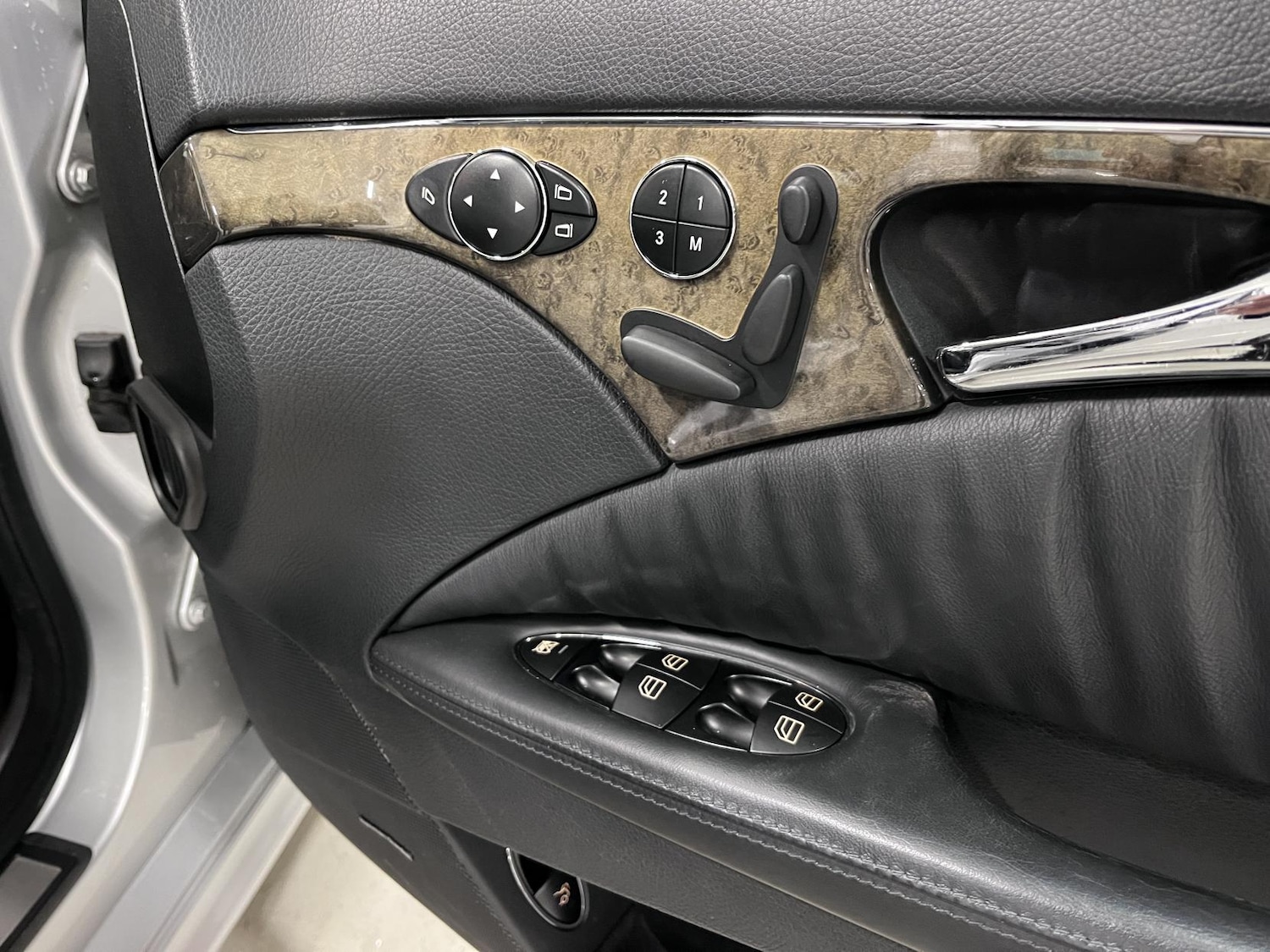 Used Mercedes-Benz E Class 2007 for sale - 77406505: Photo 26