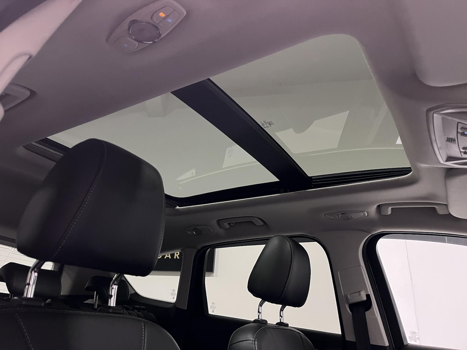 Used Ford Kuga 2015 for sale - 76908404: Photo 26