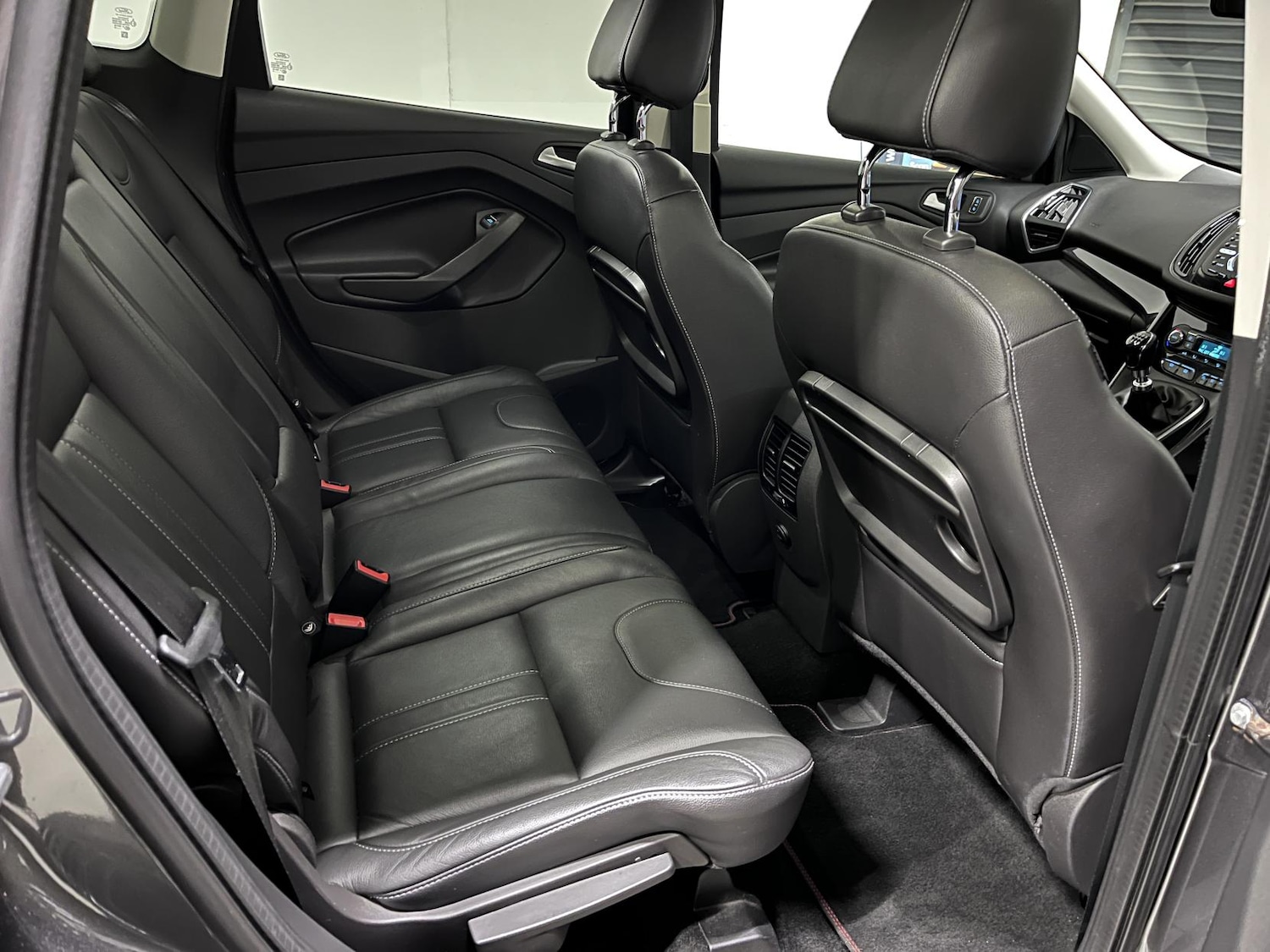 Used Ford Kuga 2015 for sale - 76908404: Photo 32