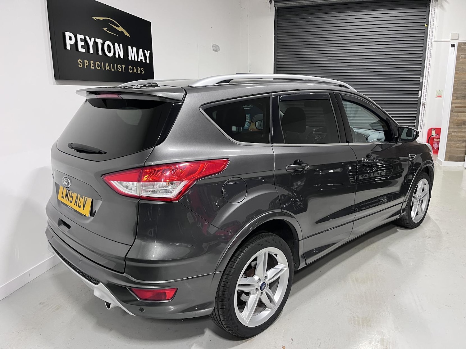 Used Ford Kuga 2015 for sale - 76908404: Photo 4