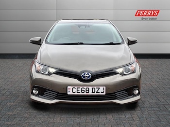Used Toyota Auris 2018 for sale - 75555541: Photo