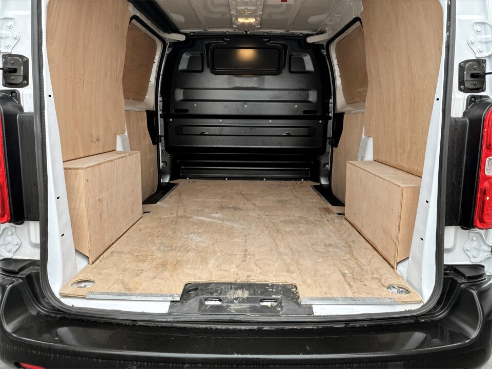 Used Vauxhall Vivaro 2024 for sale - 77517057: Photo 12