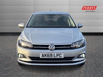 Used Volkswagen Polo 2019 for sale - 76373913: Photo