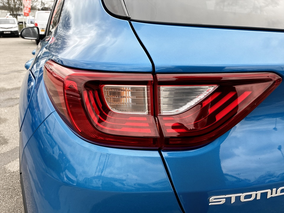 Used Kia Stonic 2024 for sale - 77562729: Photo 11