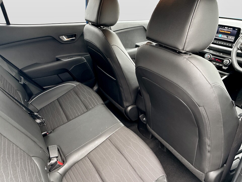 Used Kia Stonic 2024 for sale - 77562729: Photo 14