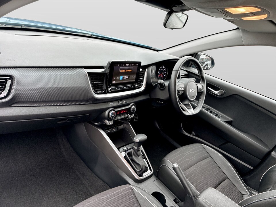 Used Kia Stonic 2024 for sale - 77562729: Photo 17