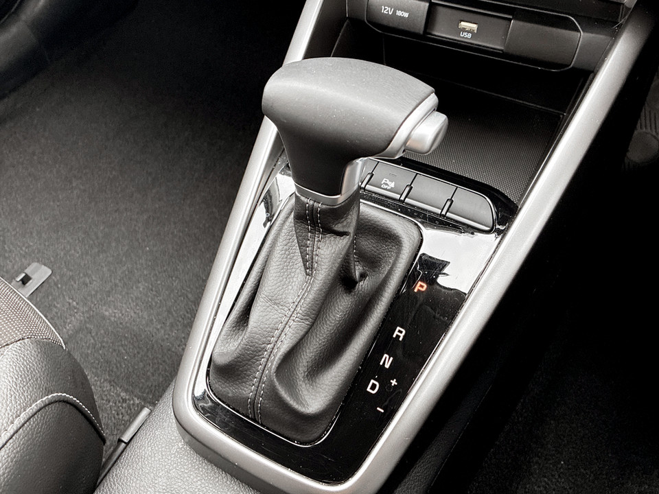 Used Kia Stonic 2024 for sale - 77562729: Photo 23