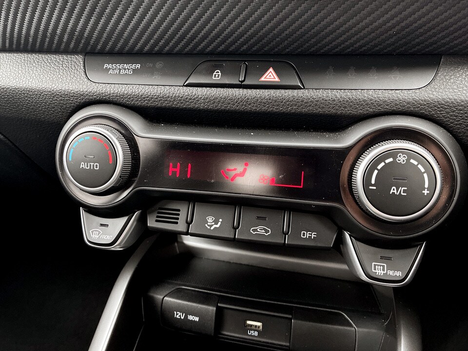 Used Kia Stonic 2024 for sale - 77562729: Photo 33