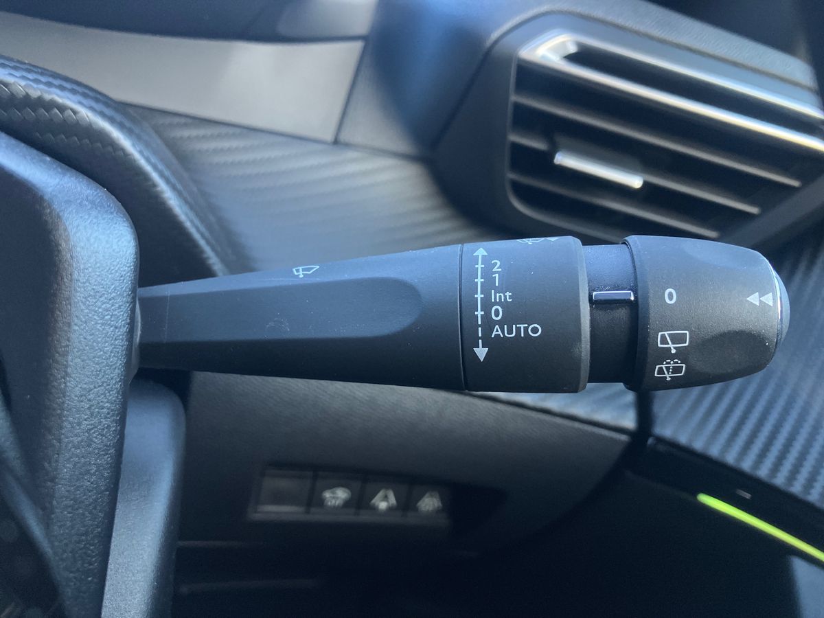 Used Peugeot 2008 2022 for sale - 77180297: Photo 40