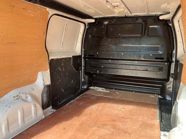 Used Vauxhall Vivaro 2022 for sale - 76090392: Photo 41