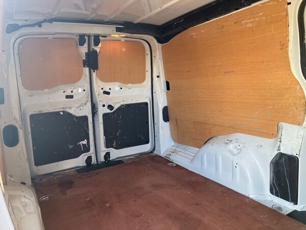 Used Vauxhall Vivaro 2022 for sale - 76090392: Photo 44