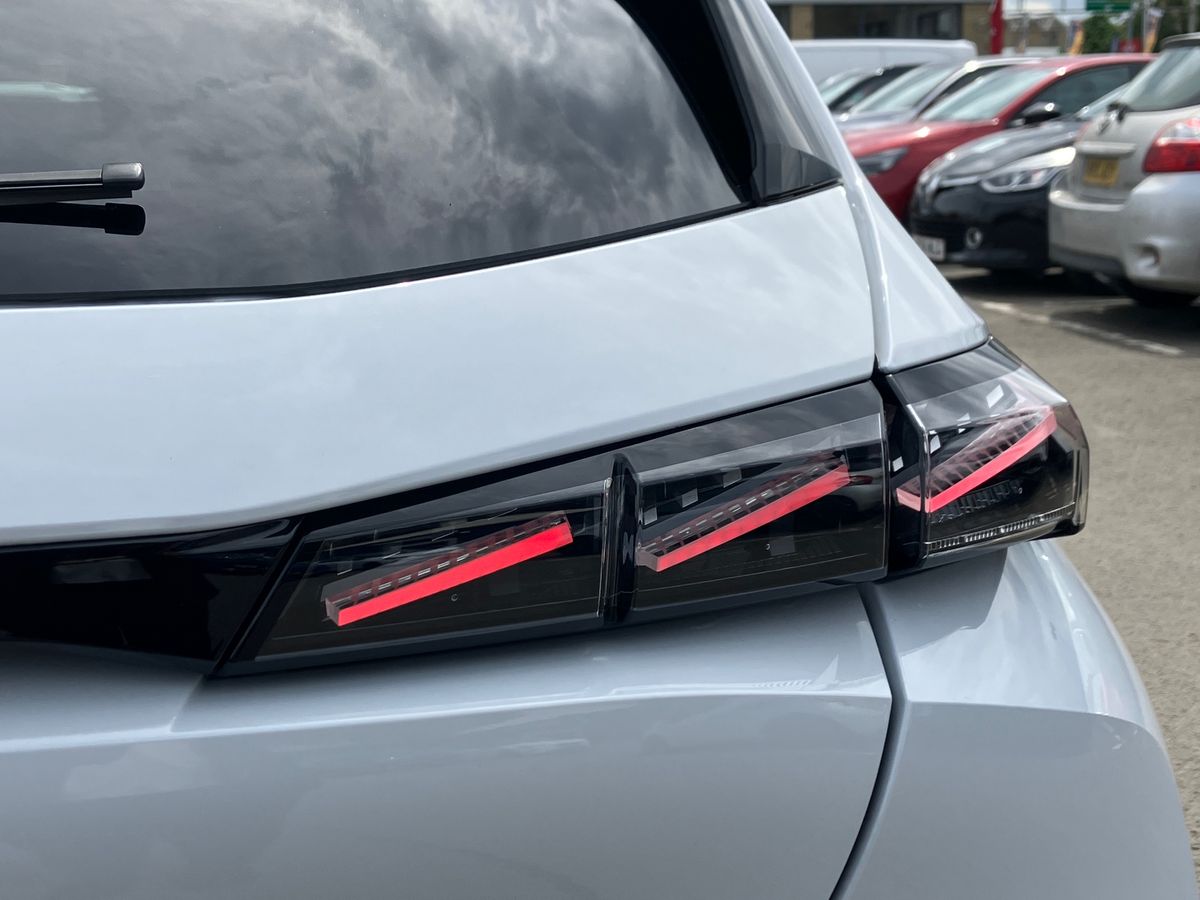 Used Peugeot 308 2024 for sale - 76706809: Photo 39