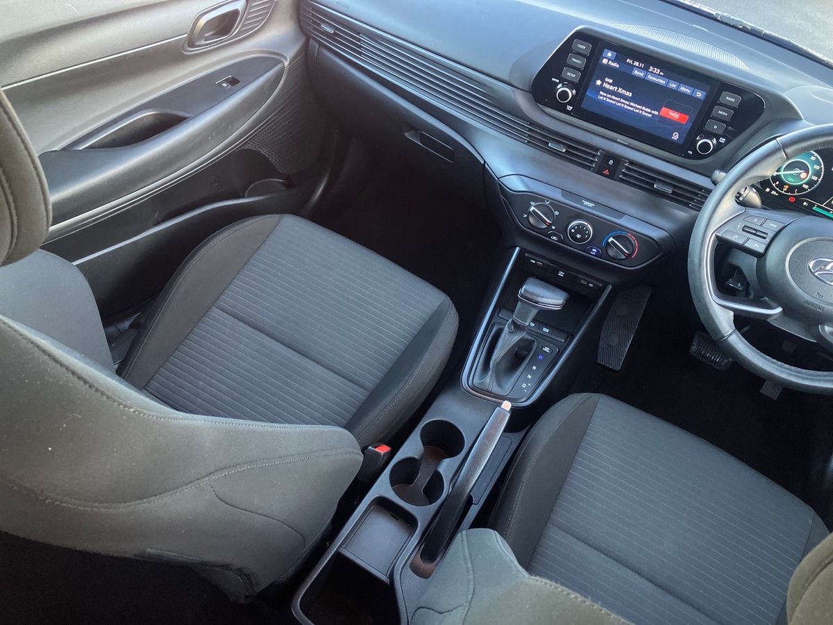 Used Hyundai i20 2022 for sale - 76374002: Photo 17