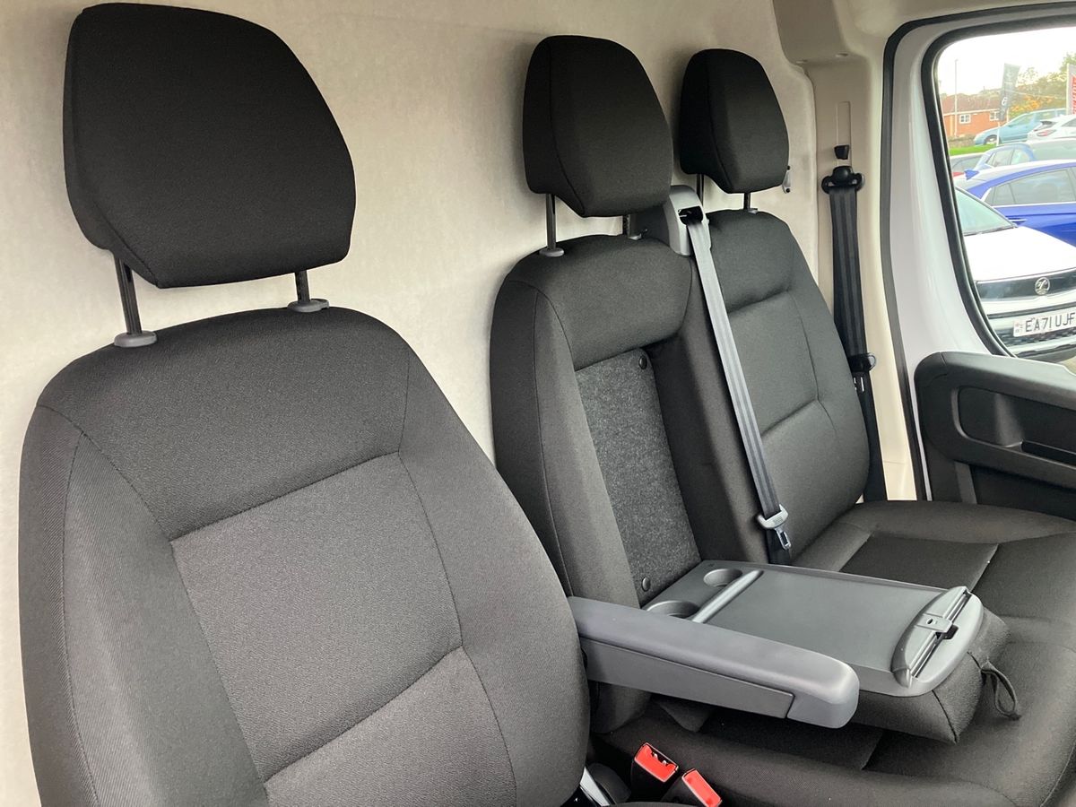 Used Citroen Relay 2025 for sale - 76436832: Photo 45