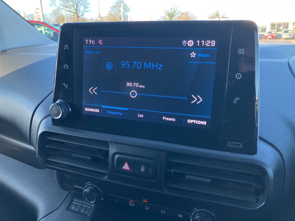 Used Peugeot Partner 2022 for sale - 76980148: Photo 10