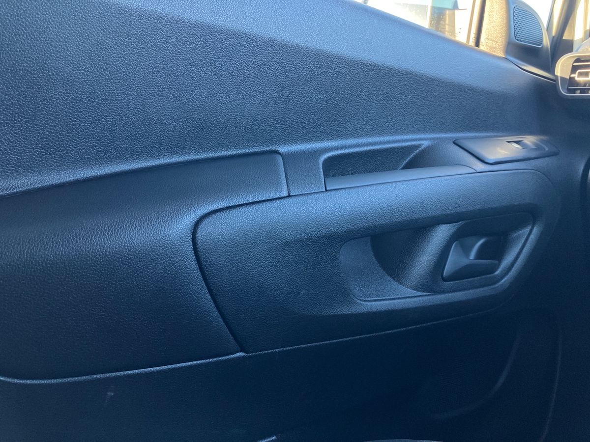 Used Peugeot Partner 2022 for sale - 76980148: Photo 37