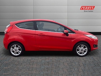 Used Ford Fiesta 2017 for sale - 75536275: Photo