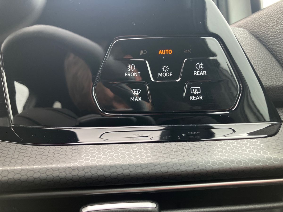 Used Volkswagen Golf 2020 for sale - 76128562: Photo 29