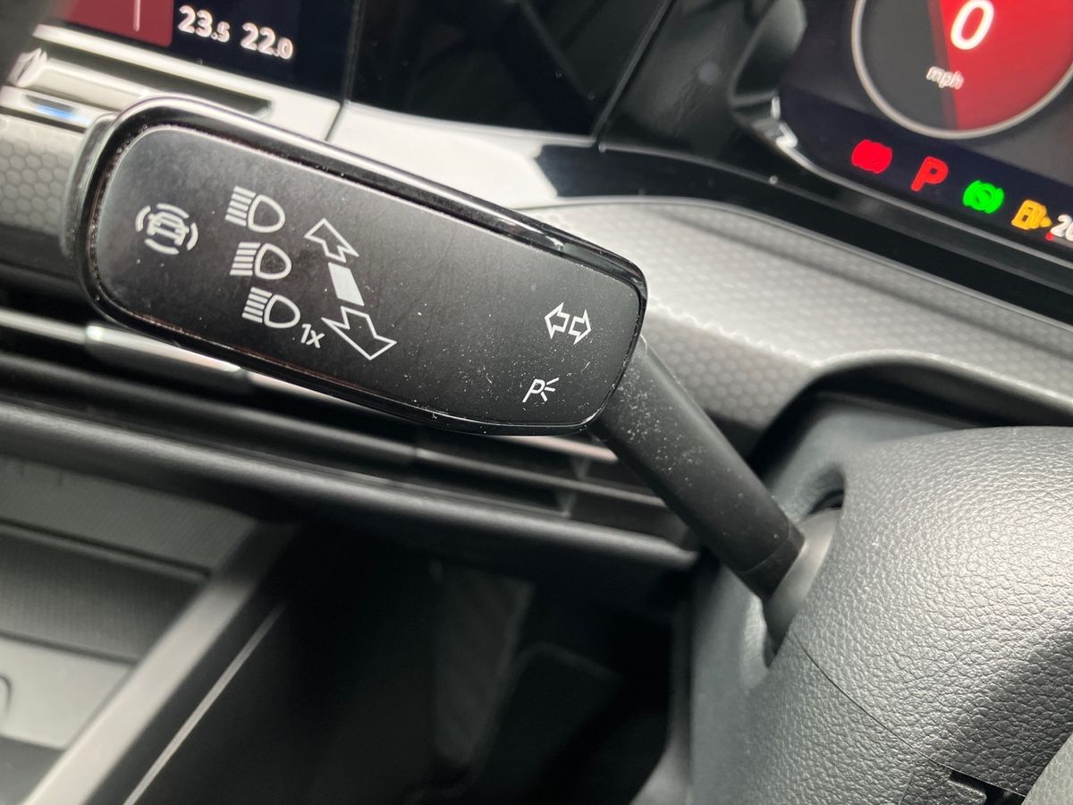 Used Volkswagen Golf 2020 for sale - 76128562: Photo 31