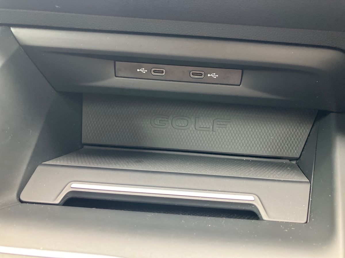 Used Volkswagen Golf 2020 for sale - 76128562: Photo 33